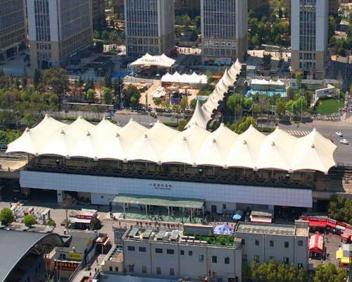 昆明南部客运站站台膜结构