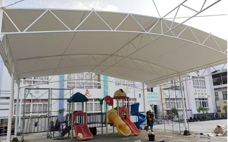 大理云龙学校膜结构游乐场.jpg